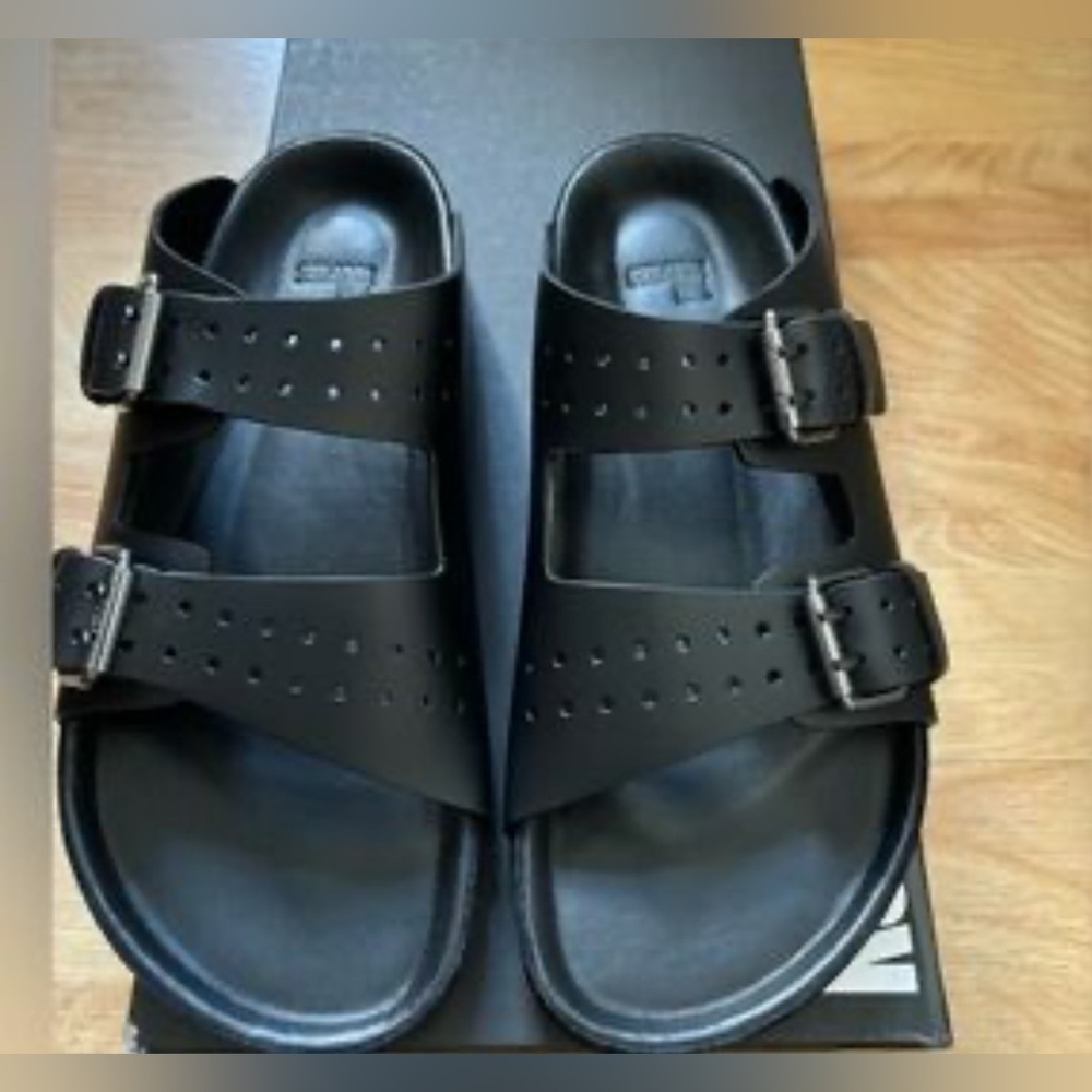 The Kooples Black Sandals unisex buckle sandals men’s 8 women’s 9.5